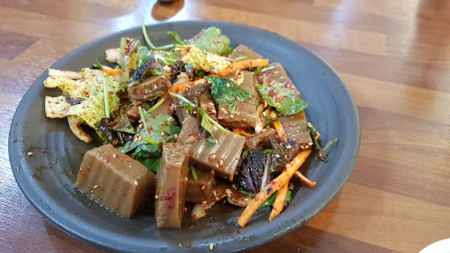 용문산첫번째식당