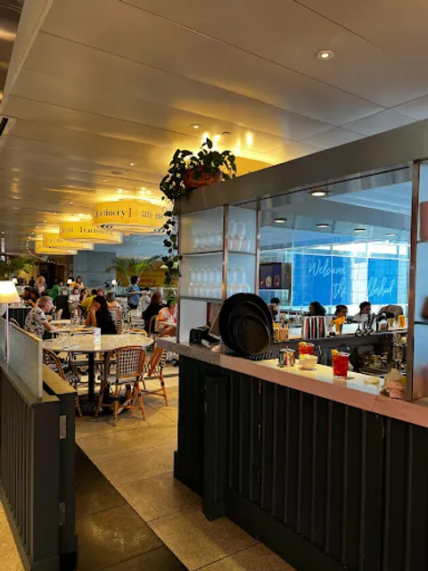 Tartinery Café - Bar | Columbus Circle