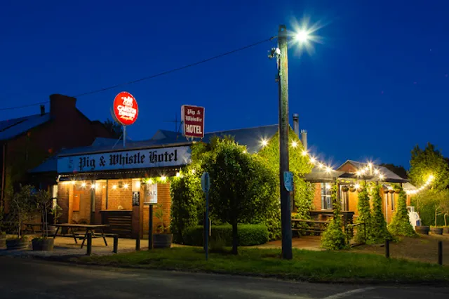 Pig and Whistle Hotel | Trentham VIC
