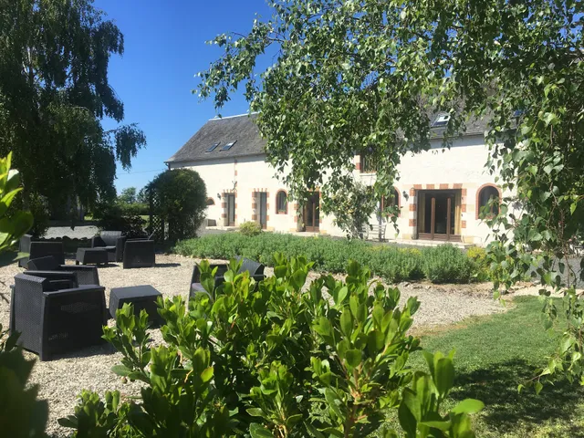 Les Petites Cigognes