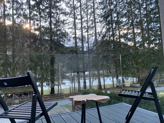 Pine Tree Holiday House