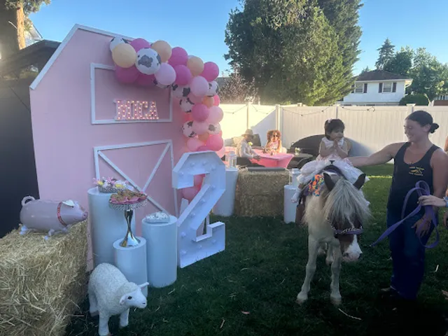 Long Island Pony Parties & Petting Zoo