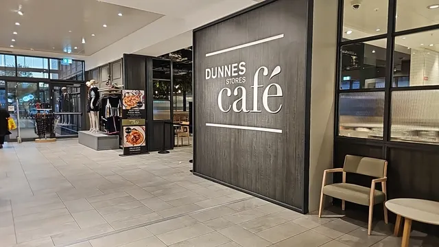 Dunnes Café