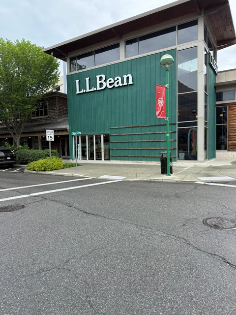 L.L.Bean