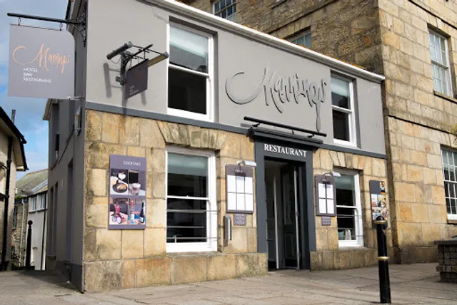 Mannings Bar & Restaurant