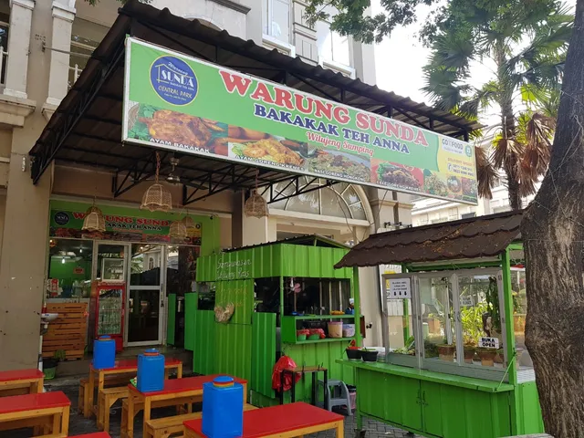 Waroeng Sunda Bakakak Teh Anna