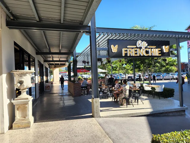Cafe Frenchie