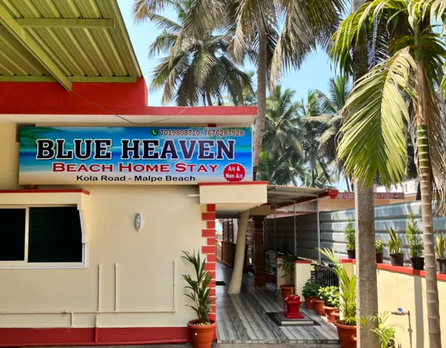 BLUE HEAVEN Beach Home stay