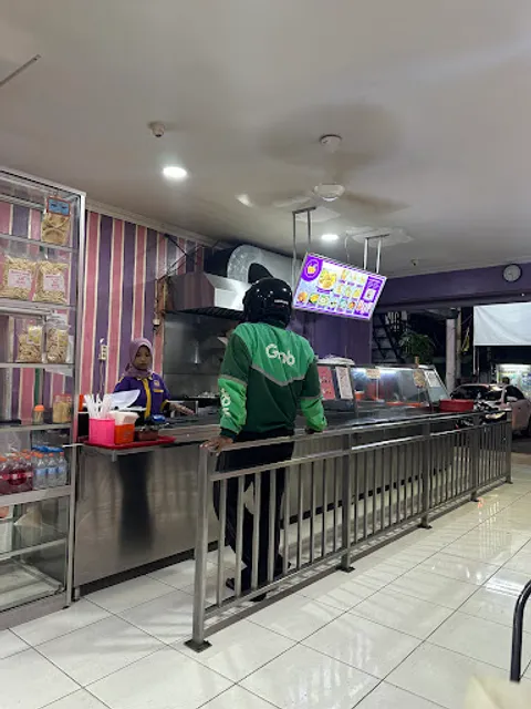 Pempek Gaby Pondok Kelapa