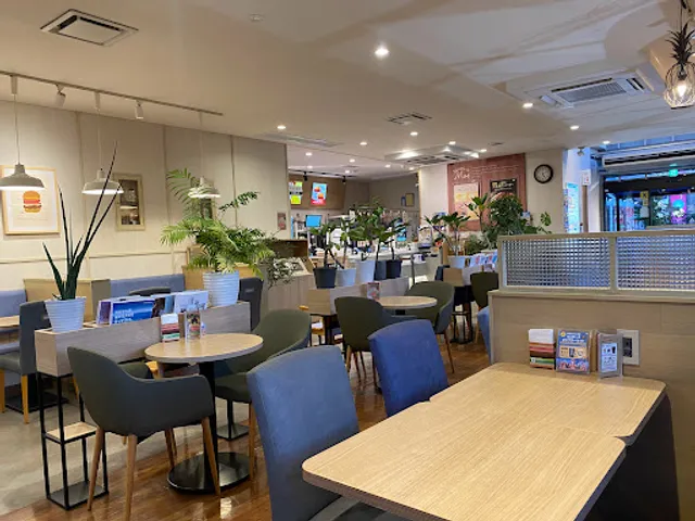 MOS BURGER Sakudaira Station Shop