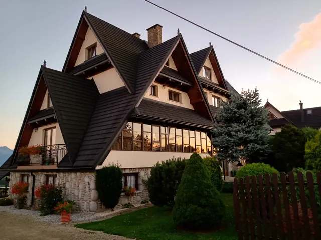 Widokowy Apartament - Pokoje Gościnne