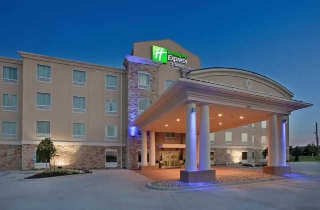 Holiday Inn Express & Suites St. Joseph by IHG