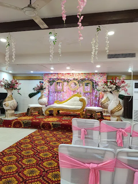 Shubh Ratna Restaurant