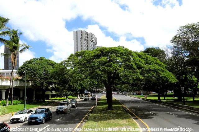 Ala Moana Blvd