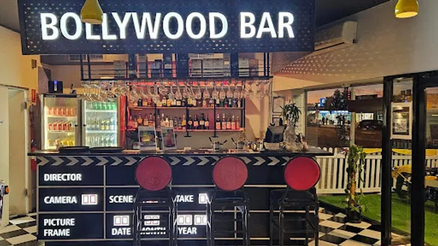 Bollywood Bar - Indian Restaurant