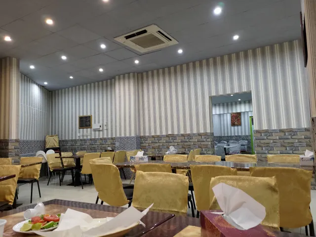 Meerath Famous Restaurant