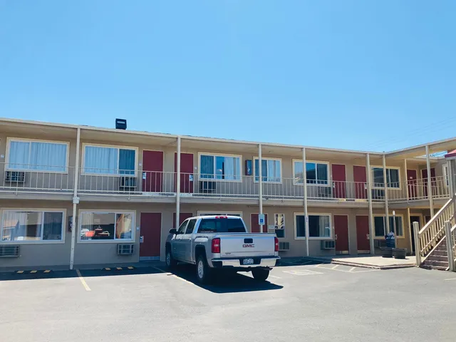 Holiday Lodge Yakima