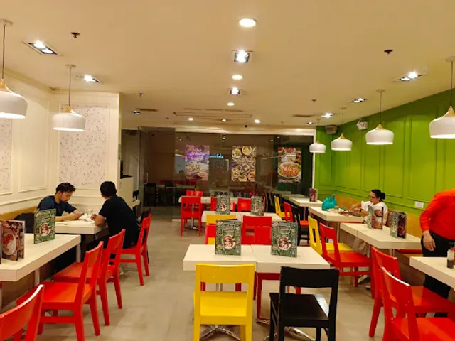 Pho Hoa - Paseo Center