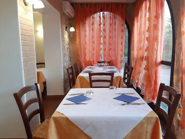 Ristorante Pizzeria La Barca