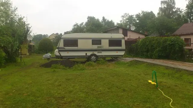 Summer bungalo trailer