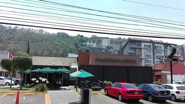 Starbucks Camelinas Morelia DT
