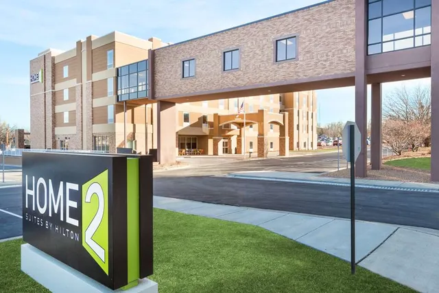 Home2 Suites by Hilton Sioux Falls/ Sanford Medical Center, SD
