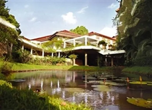 Mahaweli Reach Hotel