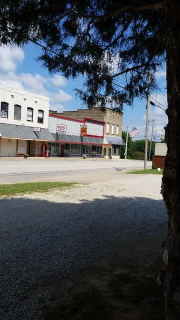 Town & Country Hardware