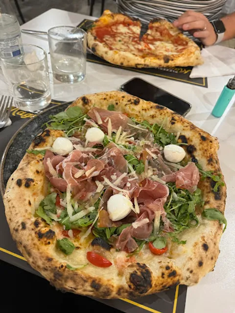 Pizzeria Magma