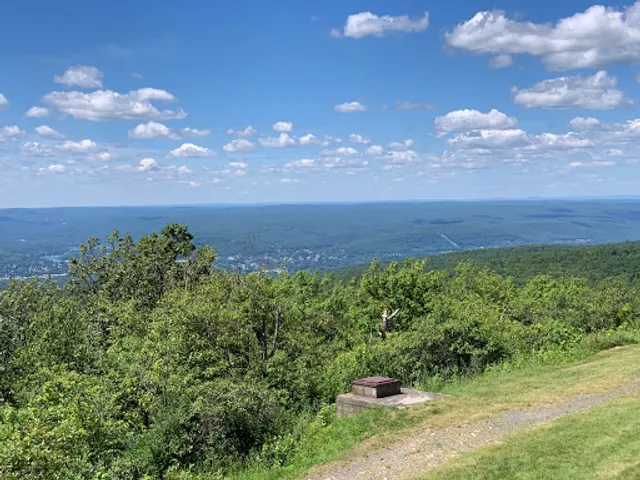 Lake Marcia Bathhouse