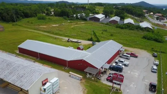 Red Barn Market and Antiques Shell Knob, Mo