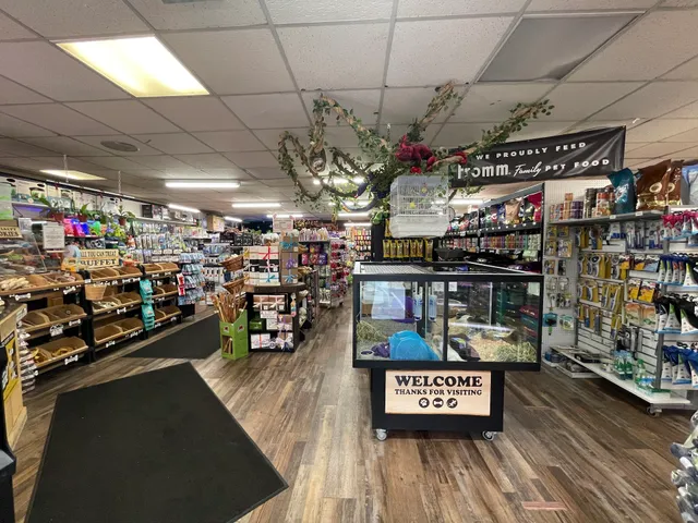 Lacey Pet Supply with Next Level Exotics