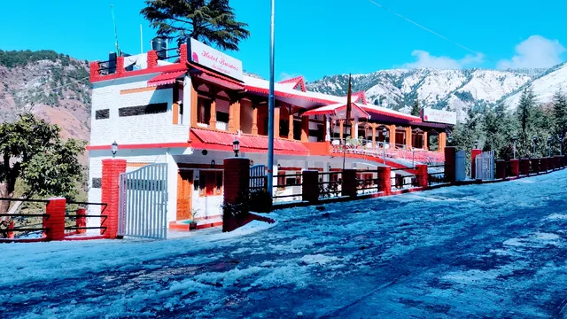 Hotel Burans & Restaurant