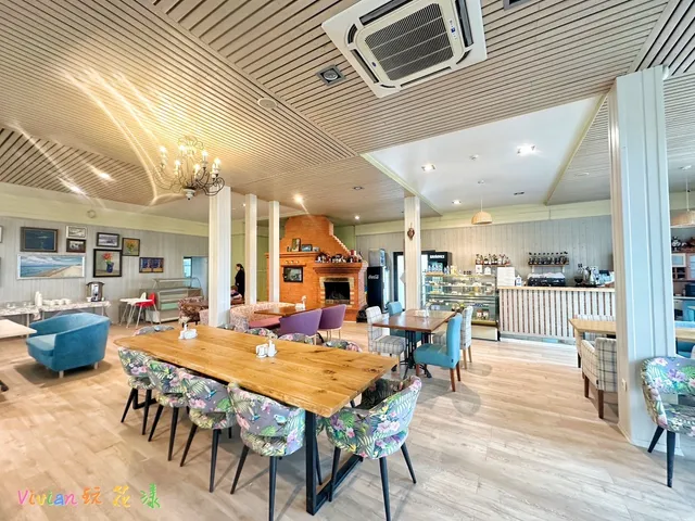 Listvyanka Club Grill & Restaurant