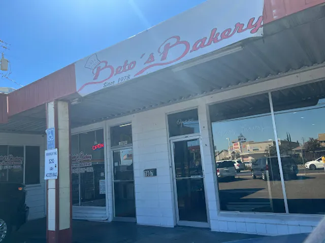 Beto's Bakery