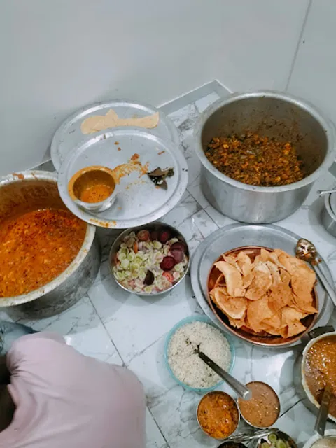 Home Cook Service party will also accepted herae