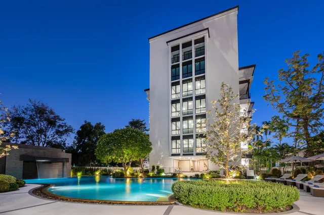 Manhattan Pattaya Hotel