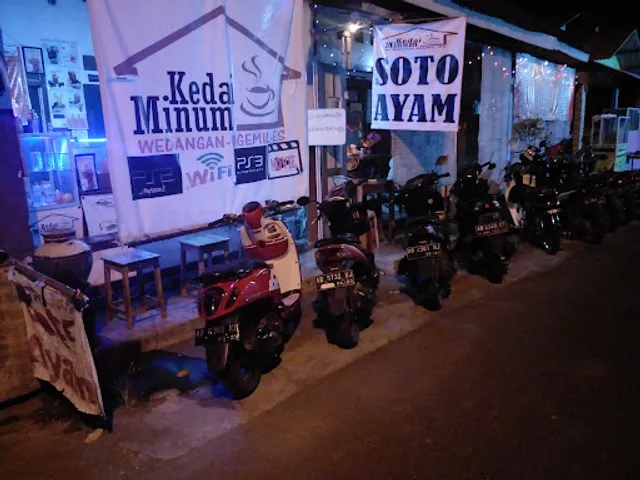 Kedai Minum wedangan,ngemil,es