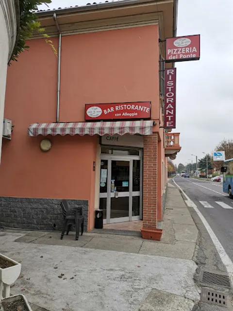 Bar Pizzeria Del Ponte