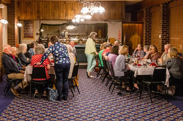 Beechwood Restaurant & Lounge