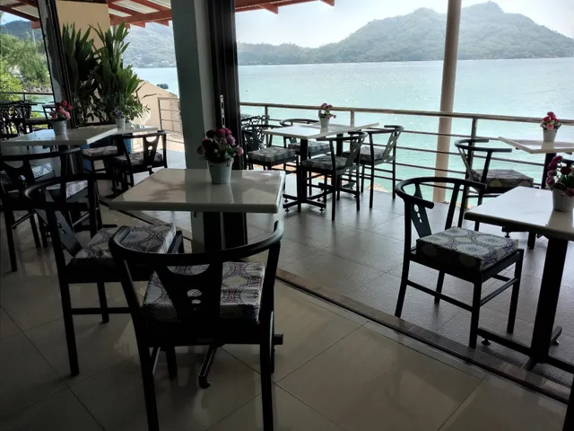 Food empire cafeteria