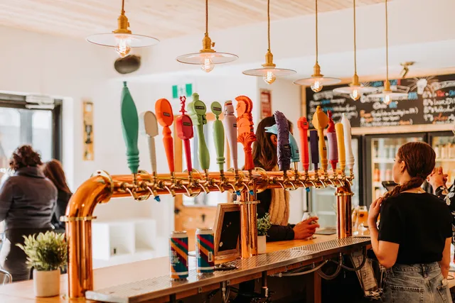 Gainsbourg Microbrasserie Et Chelsea & Co