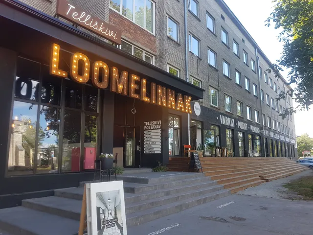 Reval Café Telliskivi