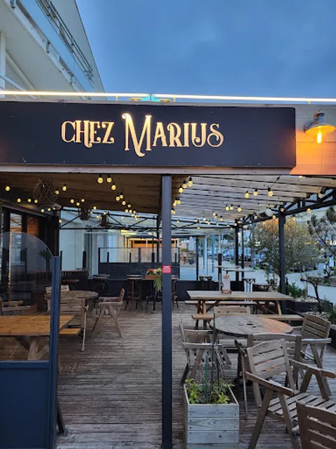 Chez Marius