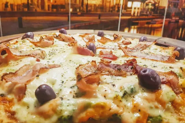 Tutto Buono Pizzaria