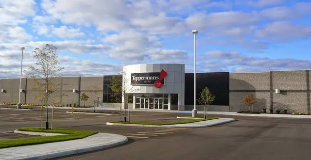 Tepperman's Furniture Store - London