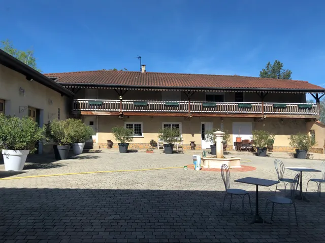 Domaine de La Bellière - Chambres d'Hôtes Villars-Les-Dombes, dans l'Ain 01