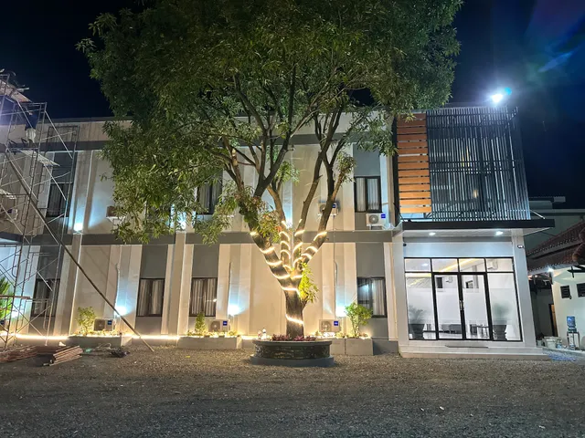 HANIA HOMESTAY SLAWI