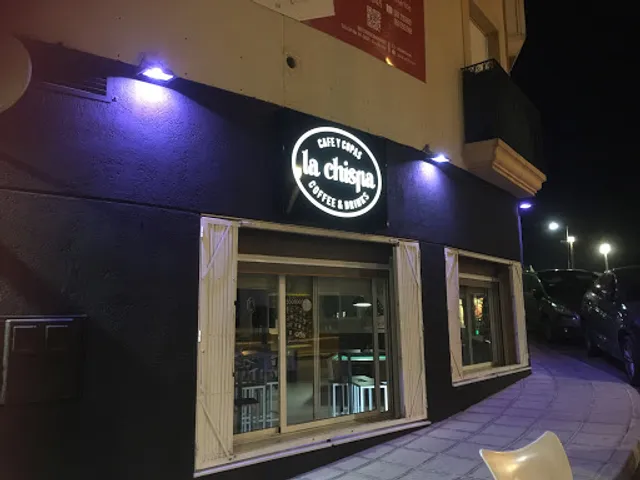 Cafe y copas la chispa