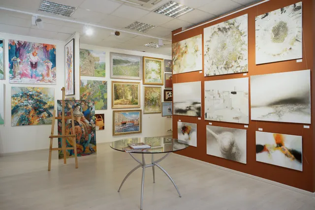 Картинная галерея RakovGallery